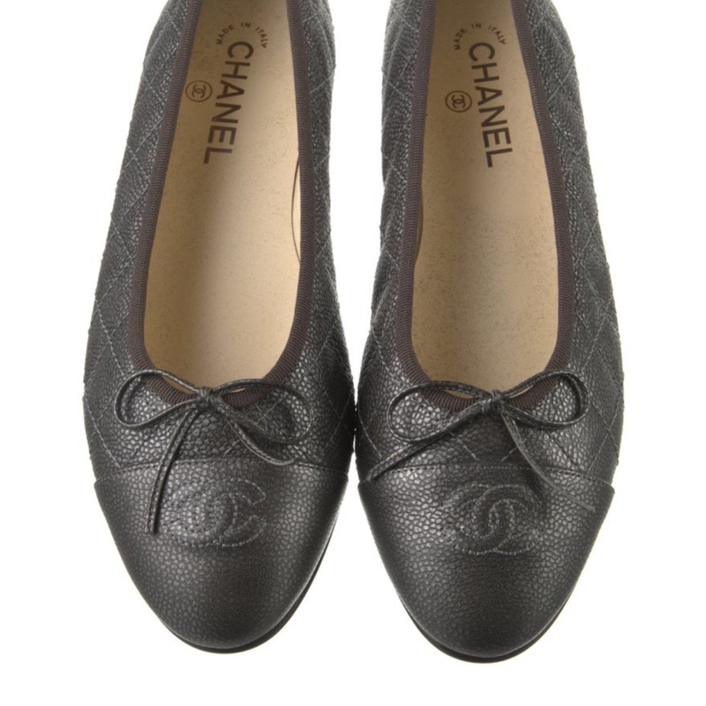 CHANEL Gray Leather Ballet Flats caviar leather